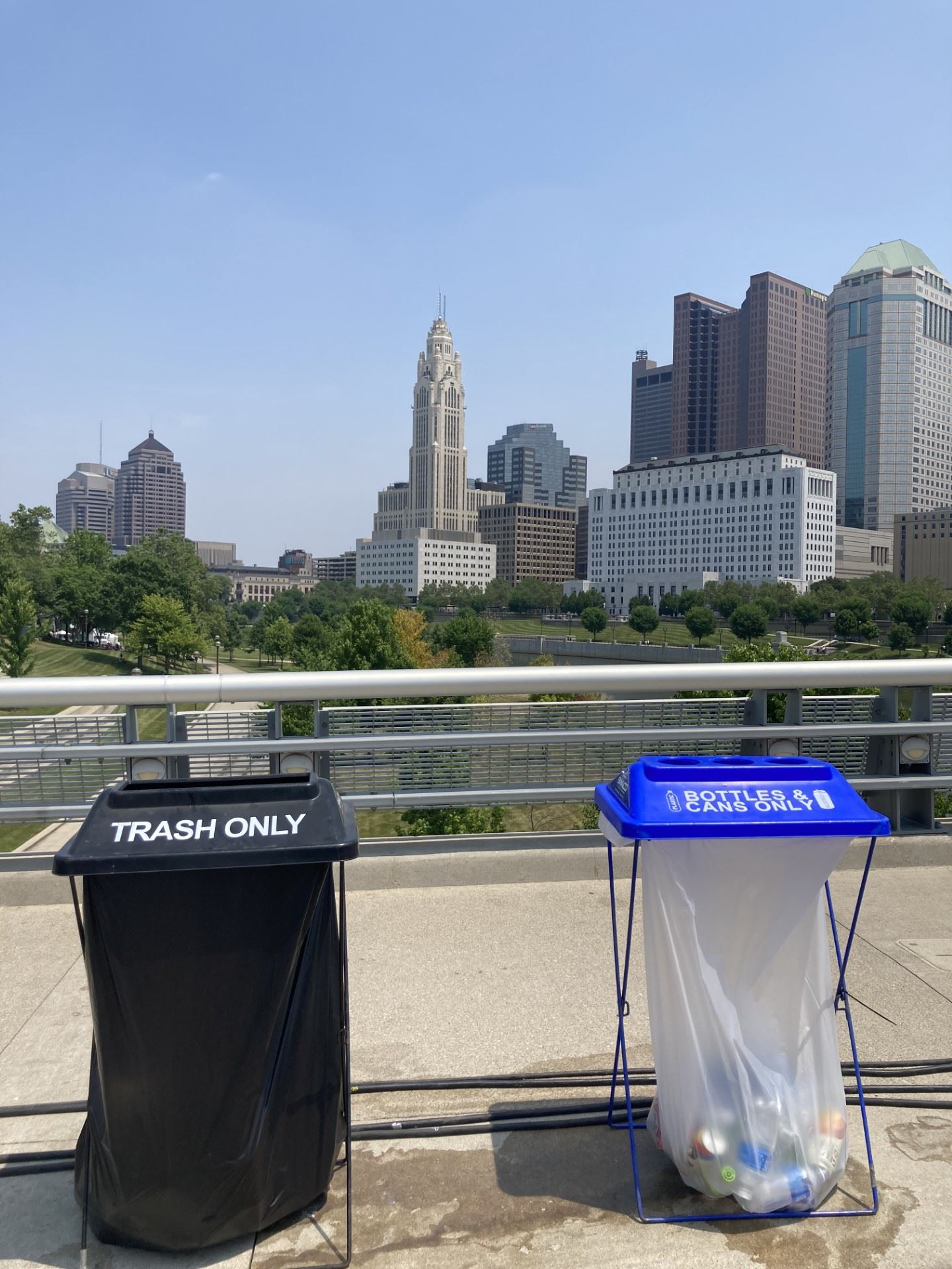 Trash and Recycling Bins in Columbus Ohio
