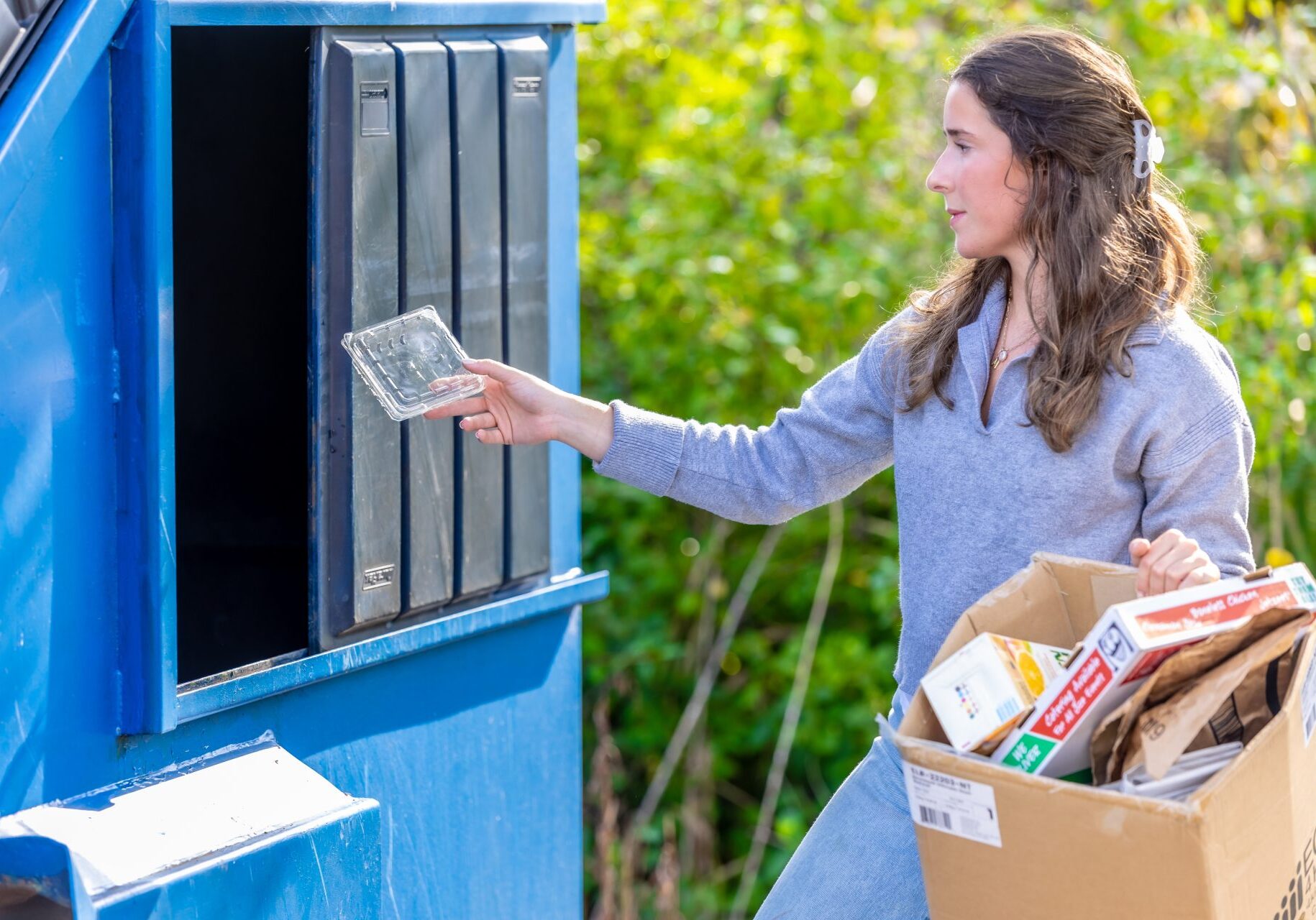 Business Employee Recycling